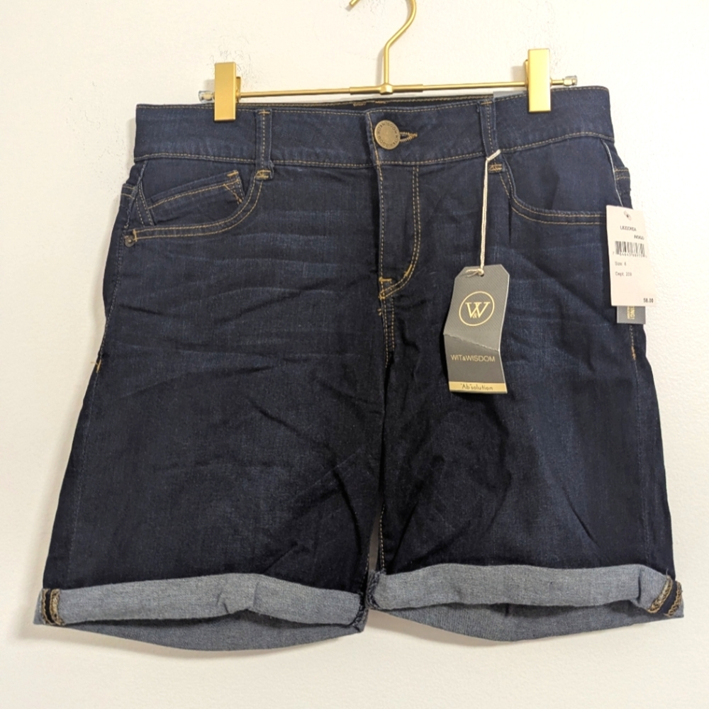 NWT Wit & Wisdom Women's Size 6 Dark Blue Denim Shorts